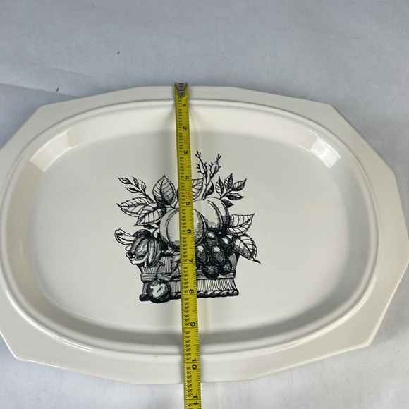 Pfaltzgraff 16H Stoneware Platter - Picture 11 of 11